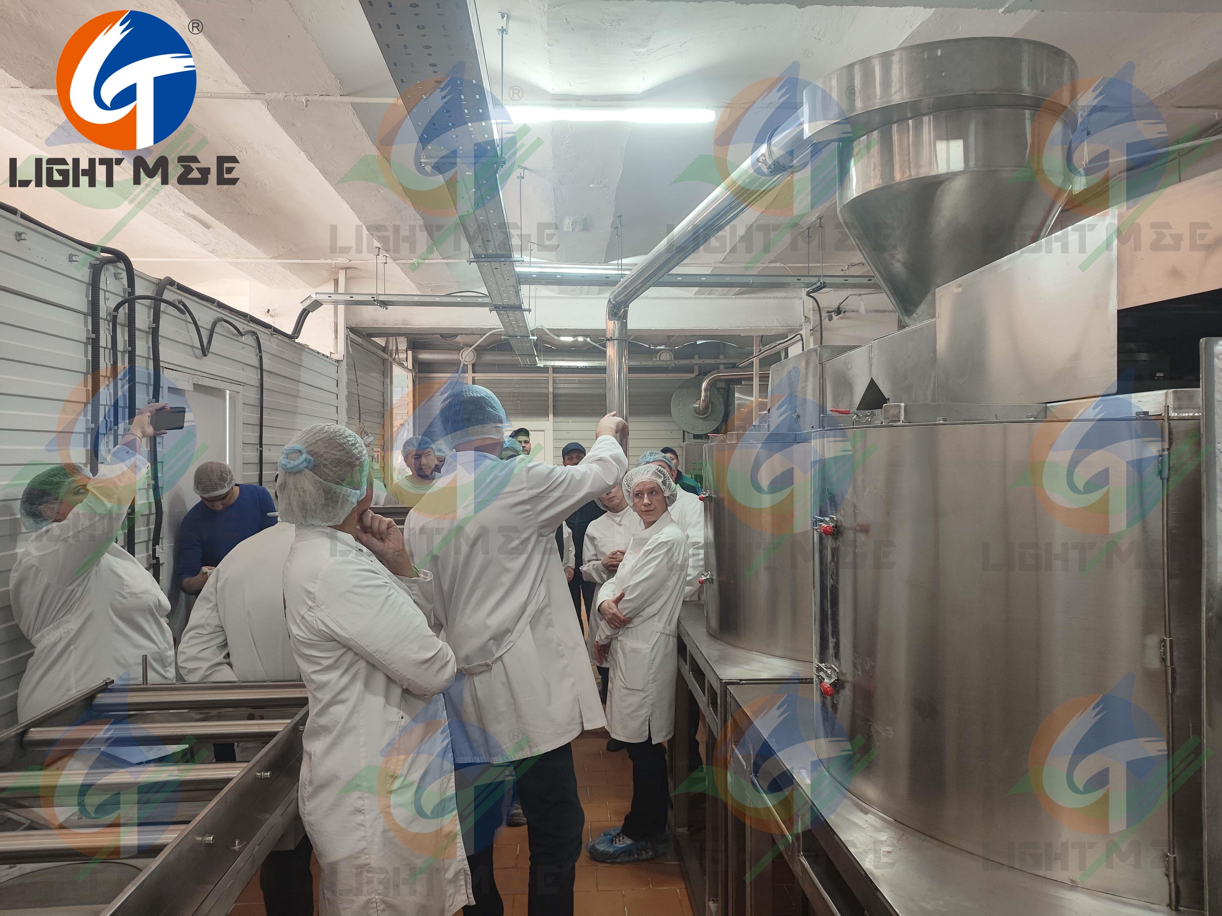 10.7新闻,海外客户现场